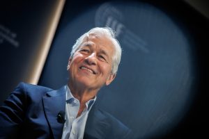 JPMorgan Chase reaches deal to become Apple Card issuer as Goldman closes chapter on consumer foray