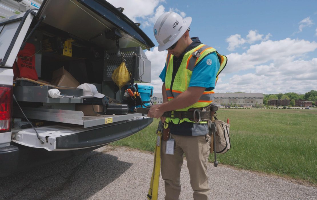The AI economy is rewriting the American Dream — and blue-collar workers are poised to win